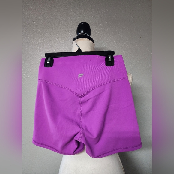 Fabletics - Picture 5 of 5